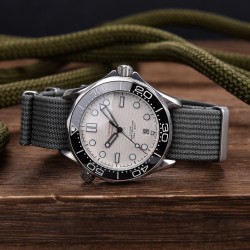 Bracelet NATO nervuré KronoKeeper - Vert Army