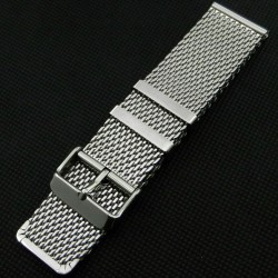 Mesh bracelet with folding clasp